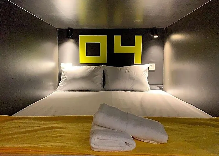 The Hive Hotel 3*