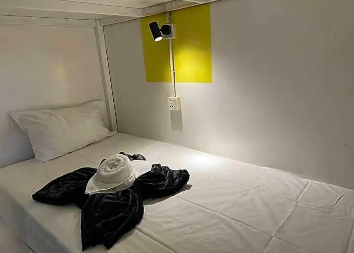 Hotel The Hive